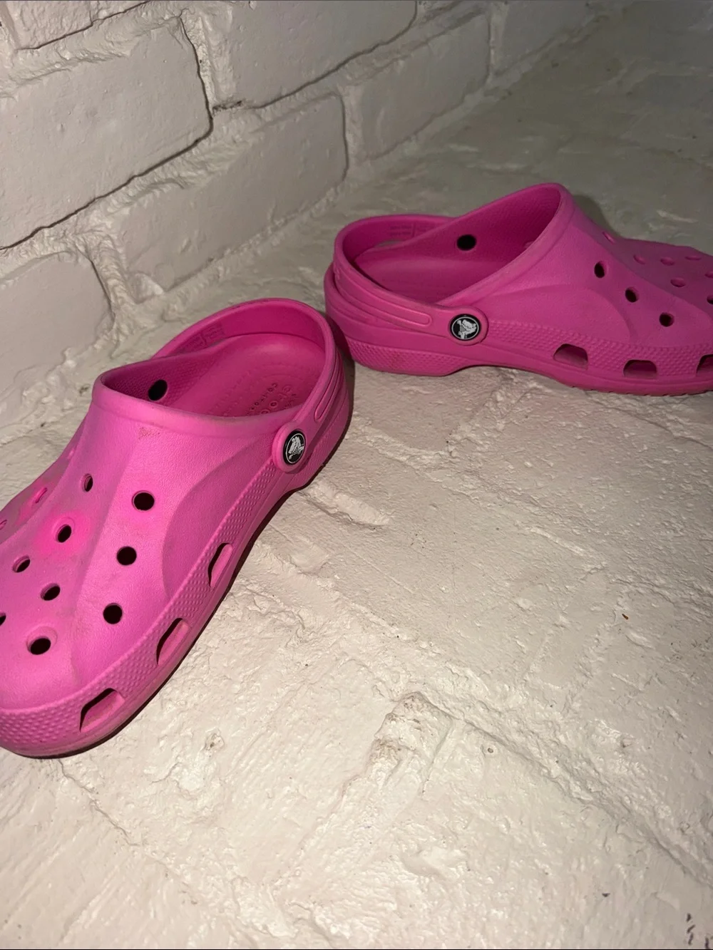 Big Kids crocs size J 3 used condition tons of life